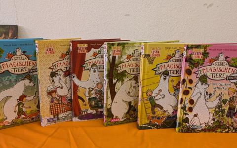 Neue Bücher sind eingetroffen